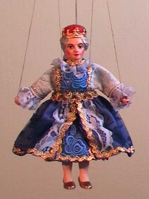 queen s46